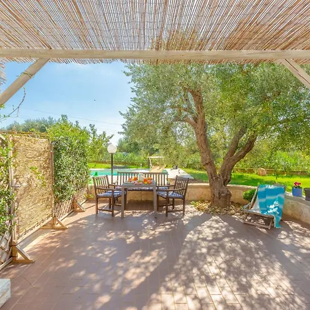 Casa Lantana Con Piscina Ostuni