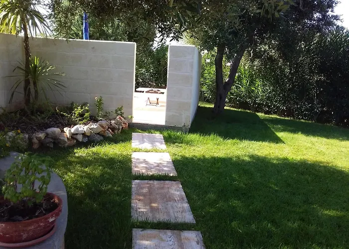 Casa Lantana Con Piscina Appartamento *